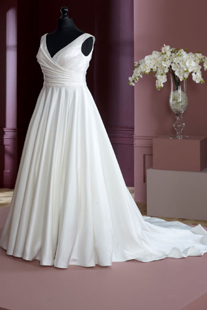 Taffeta and Lace Gloucester House of Nicholas Wedding Dress 2631