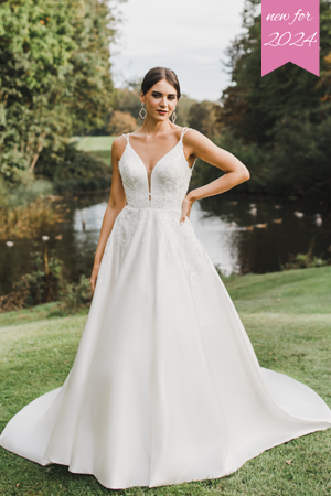Taffeta and Lace House of Nicholas Wedding Gown 2909