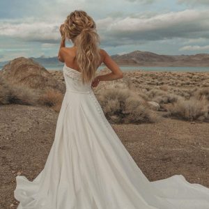 Taffeta and lace wedding dresses glouceste stella york 7045