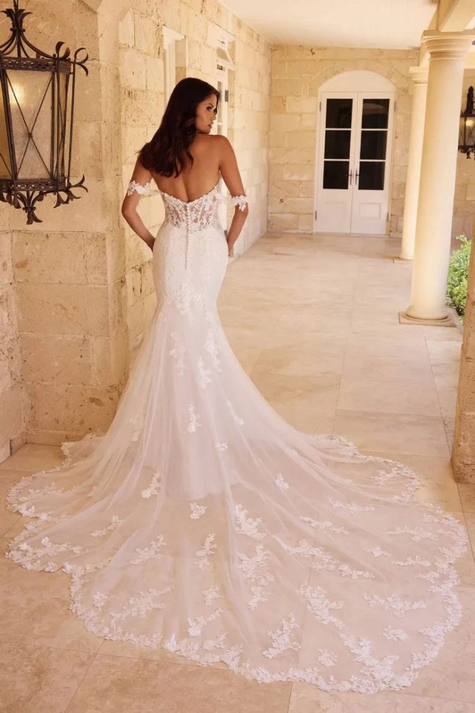 Taffeta and Lace Gloucester Sophia Tolli Designer Weekend November 2023