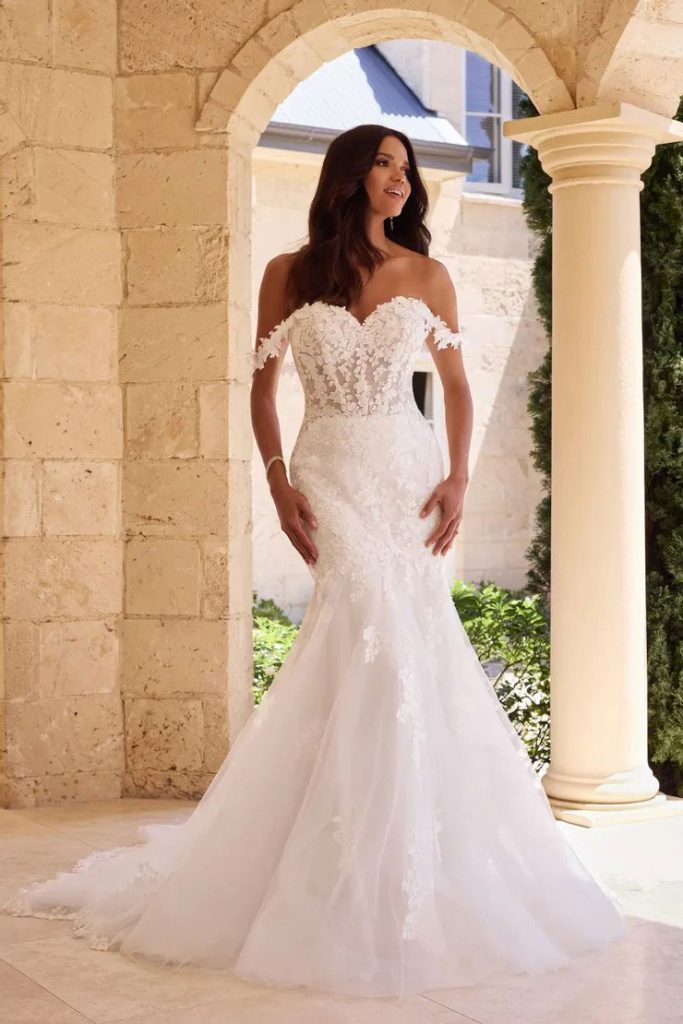 Taffeta and Lace Gloucester Sophia Tolli Designer Weekend November 2023