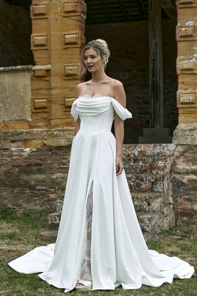 Taffeta and Lace Wedding Dresses by Roamntica