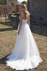 Taffeta and Lace Wedding Gowns _Romantica_Bodie