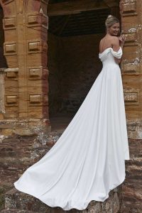 Taffeta and Lace Wedding Gowns _Romantica_Dakota
