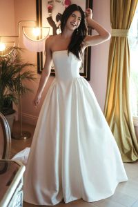 Taffeta and Lace Gloucester Stella York SY8274