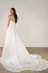 Taffeta and Lace Gloucester Stella York 8279