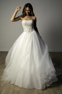 Taffeta and Lace Gloucester Stella York SY8301