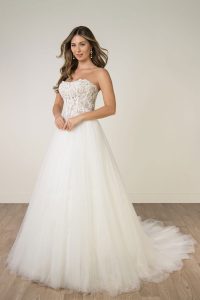 Taffeta and Lace Gloucester Stella York SY8301